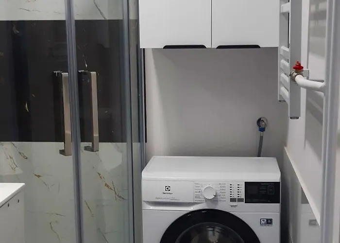 Apartman Ostrowskiego 19 *