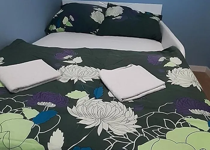 Apartman Ostrowskiego 19 *